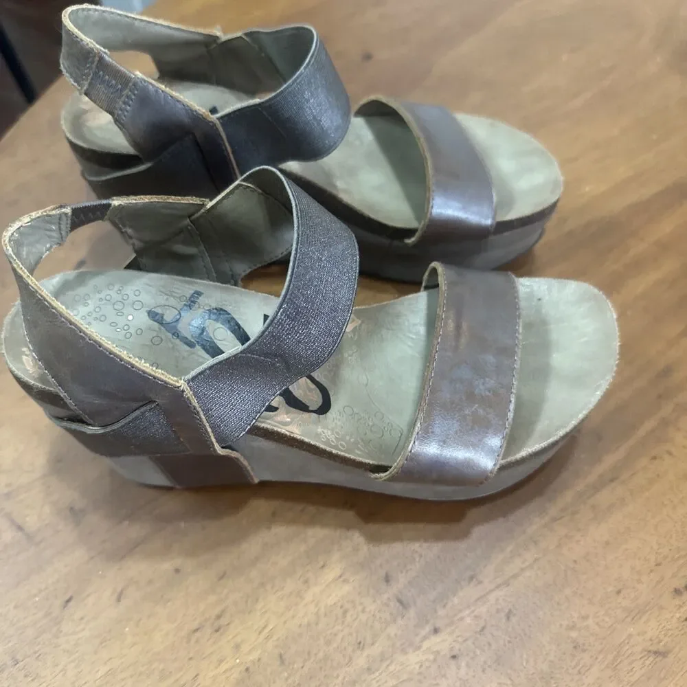 OTBT Size 7 M BUSHNELL WEDGE SANDALS WOMEN PEWTER / BROWN COLOR SHOES